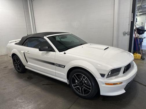 2007 Ford Mustang GT Premium