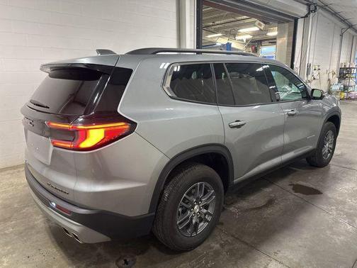 2025 GMC Acadia AWD Elevation