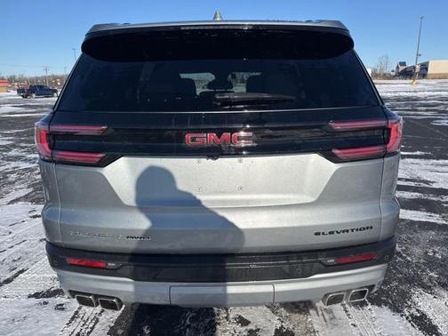 2025 GMC Acadia AWD Elevation