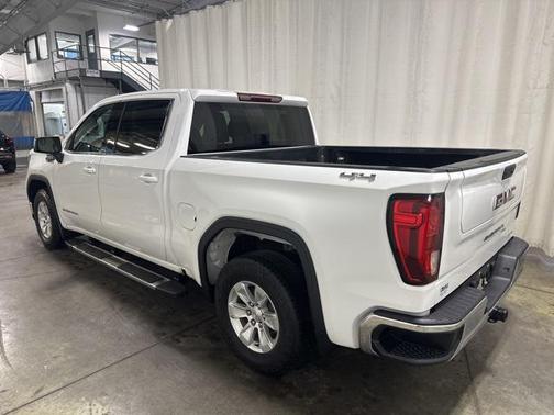 2023 GMC Sierra 1500 SLE
