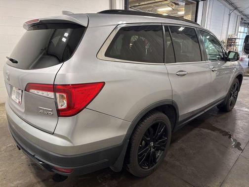 Modern Steel Metallic 2021 Honda Pilot AWD Special Edition