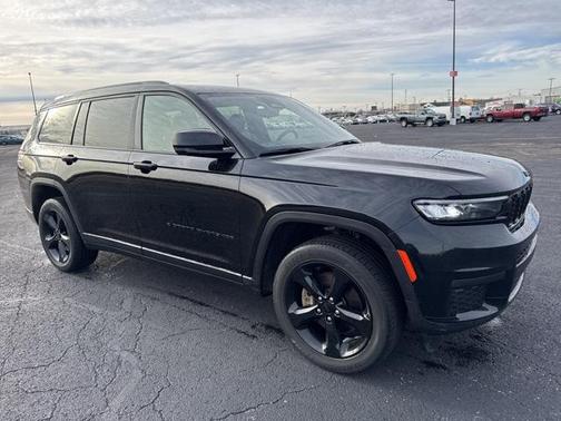 2023 Jeep Grand Cherokee L Altitude