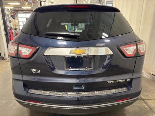 2015 Chevrolet Traverse LS