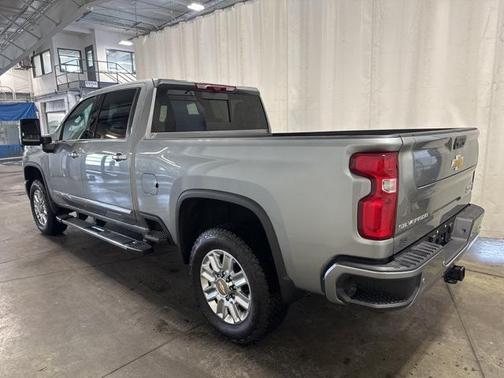 2024 Chevrolet Silverado 3500 High Country