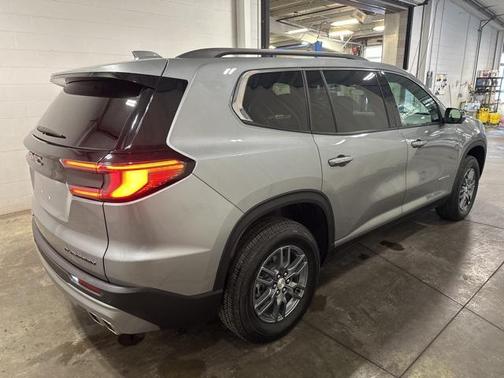 2025 GMC Acadia AWD Elevation