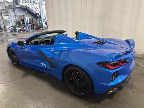 2024 Chevrolet Corvette Stingray w/2LT