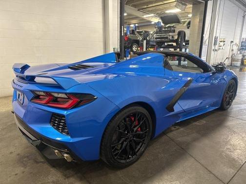 2024 Chevrolet Corvette Stingray w/2LT