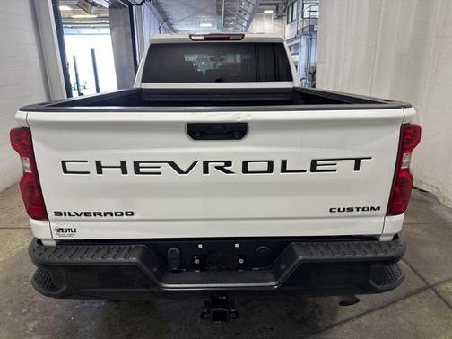 2022 Chevrolet Silverado 2500 Custom