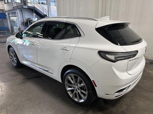 2022 Buick Envision FWD Avenir