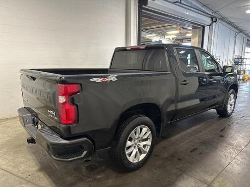 2021 Chevrolet Silverado 1500 Custom