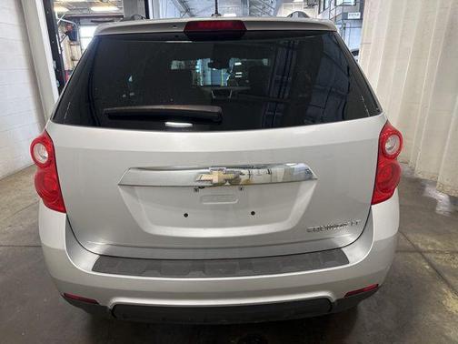 Silver Ice Metallic 2015 Chevrolet Equinox 1LT