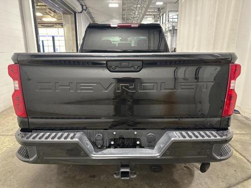 2025 Chevrolet Silverado 2500 Custom