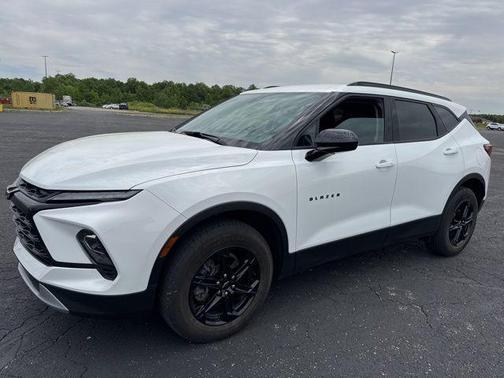 Summit White 2024 Chevrolet Blazer 2LT