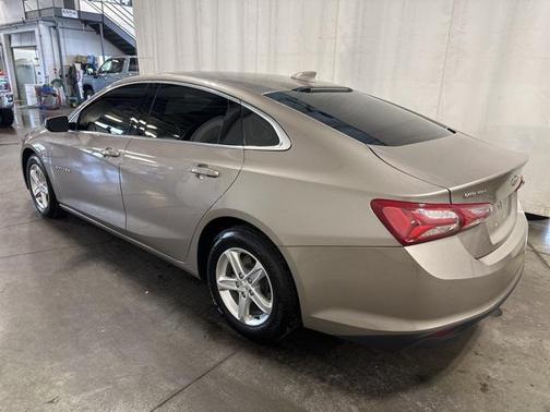 2022 Chevrolet Malibu FWD LT