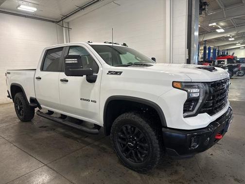 2026 Chevrolet Silverado 2500 LT