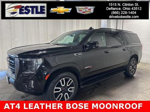 2022 GMC Yukon XL 4WD AT4