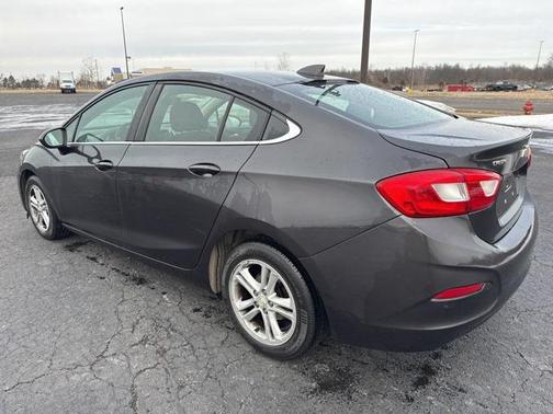2016 Chevrolet Cruze LT Auto