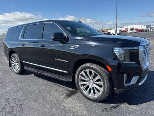 Onyx Black 2022 GMC Yukon XL Denali