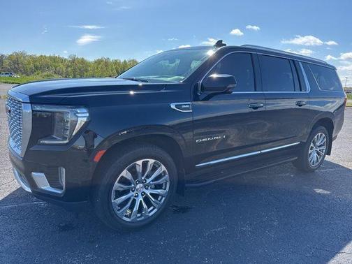 Onyx Black 2022 GMC Yukon XL Denali
