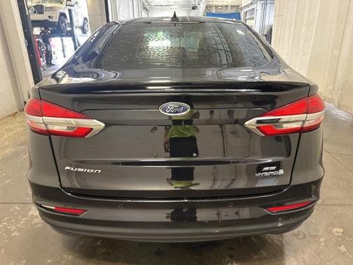 2019 Ford Fusion Hybrid SE