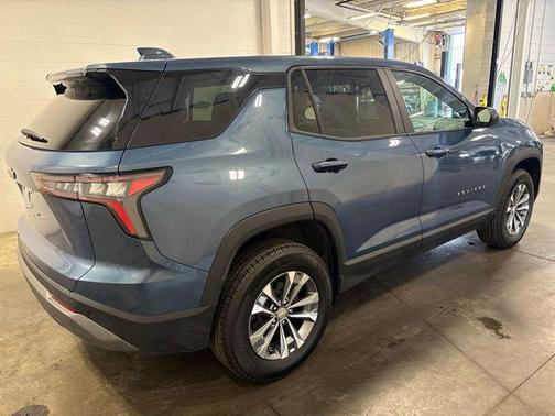 Lakeshore Blue Metallic 2026 Chevrolet Equinox 1LT