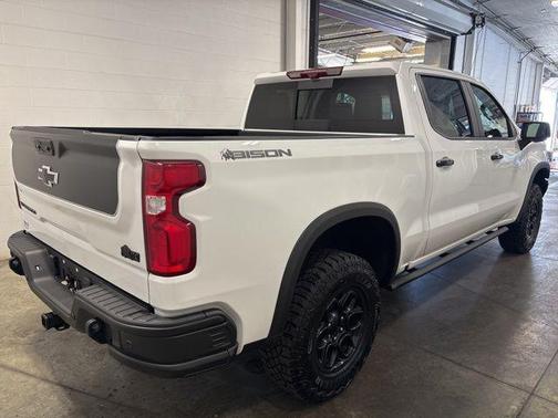 Summit White 2024 Chevrolet Silverado 1500 ZR2
