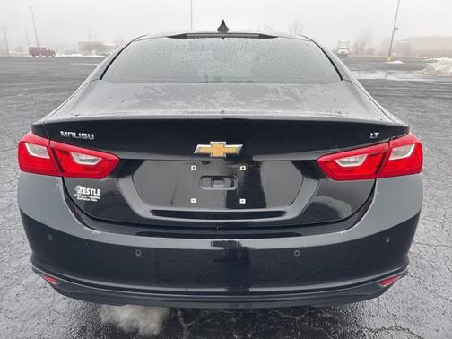 2017 Chevrolet Malibu 1LT