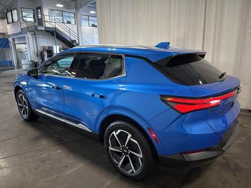 2024 Chevrolet Equinox EV 2LT