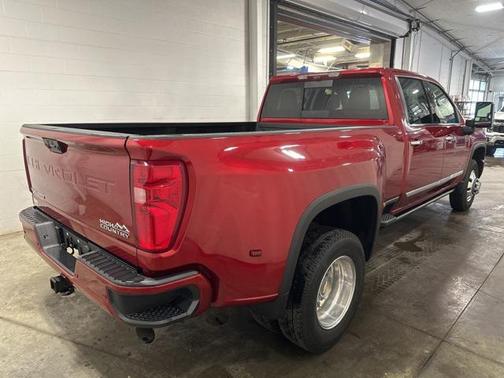 2025 Chevrolet Silverado 3500 High Country