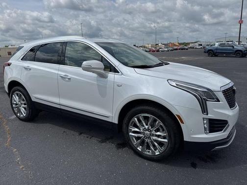 2022 Cadillac XT5 Premium Luxury