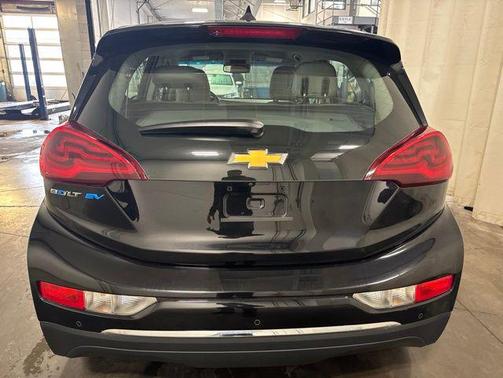 Mosaic Black Metallic 2021 Chevrolet Bolt EV FWD LT