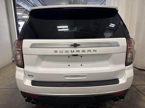 2024 Chevrolet Suburban 4WD High Country