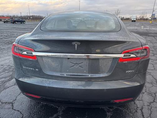 2017 Tesla Model S 100D