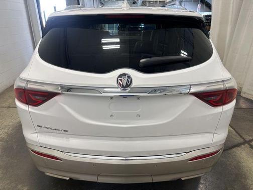2023 Buick Enclave Essence FWD
