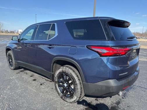 2022 Chevrolet Traverse LS