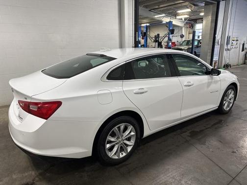 2025 Chevrolet Malibu FWD 1LT