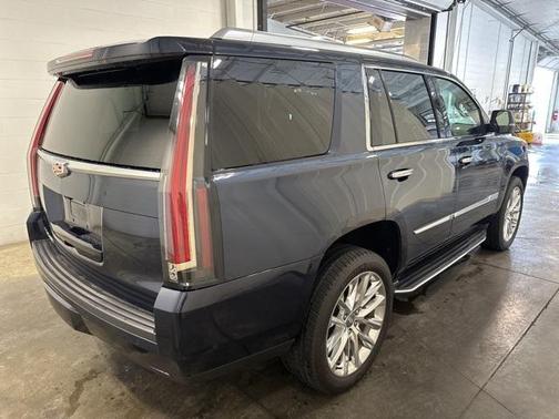 2017 Cadillac Escalade Premium Luxury