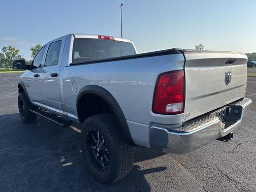 2018 RAM 3500 Tradesman Crew Cab 4x4 6'4' Box