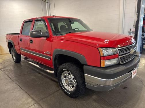2005 Chevrolet Silverado 2500 LS H/D Crew Cab
