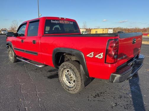 2005 Chevrolet Silverado 2500 LS H/D Crew Cab