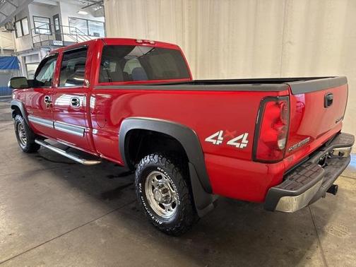 2005 Chevrolet Silverado 2500 LS H/D Crew Cab