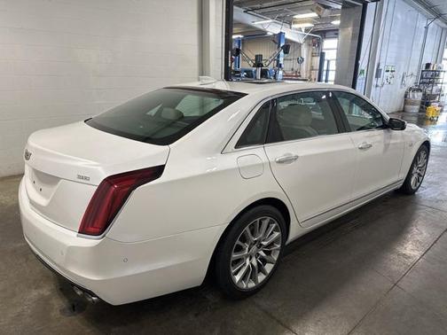 2018 Cadillac CT6 3.6L Luxury