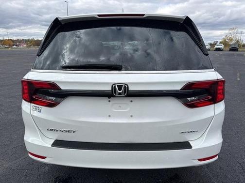 2023 Honda Odyssey Sport