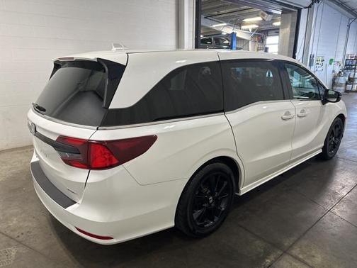 2023 Honda Odyssey Sport