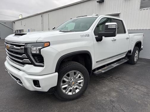 2025 Chevrolet Silverado 3500 High Country
