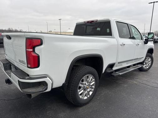 2025 Chevrolet Silverado 3500 High Country