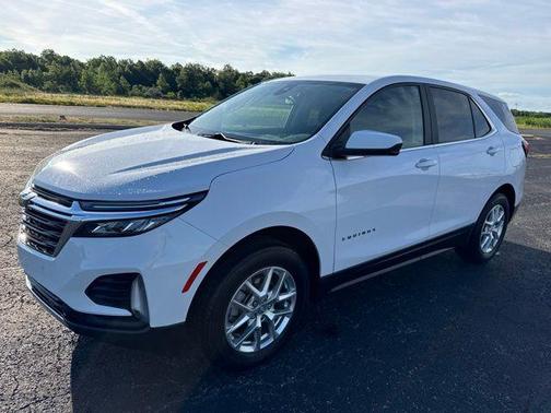 Summit White 2022 Chevrolet Equinox 1LT