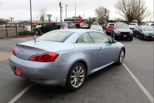 2011 INFINITI G37 Base