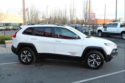 2014 Jeep Cherokee Trailhawk