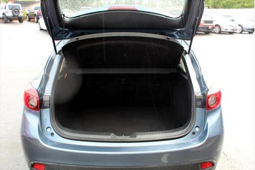 2015 Mazda Mazda3 i Grand Touring